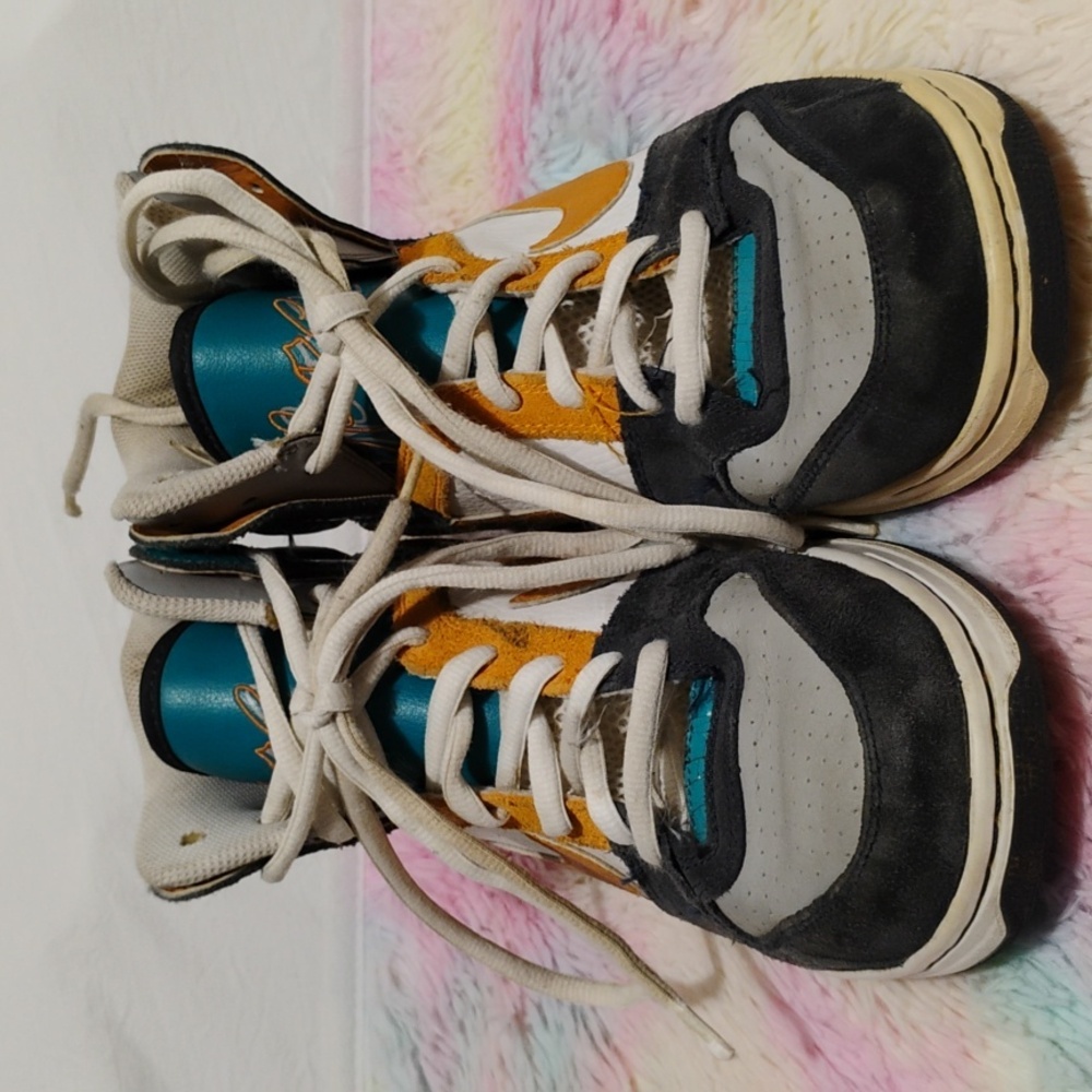 Nike Oncore Vintage Hi Top Shoes 2009 Sz.9 (X-102 CRATE) - Picture 3 of 15